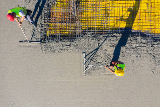 Best Concrete Pool Decks in South Apopka, FL
